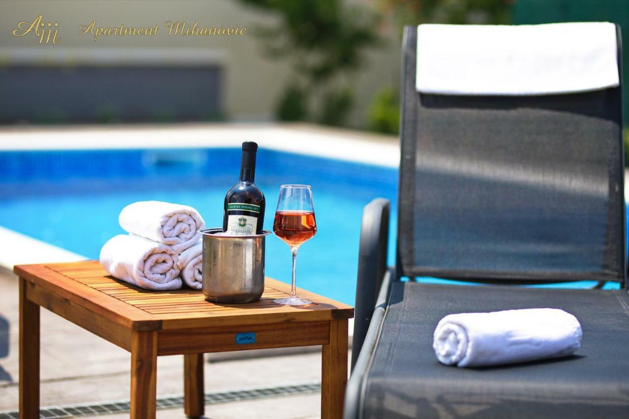 Apartment Mihanovic Žrnovnica المظهر الخارجي الصورة