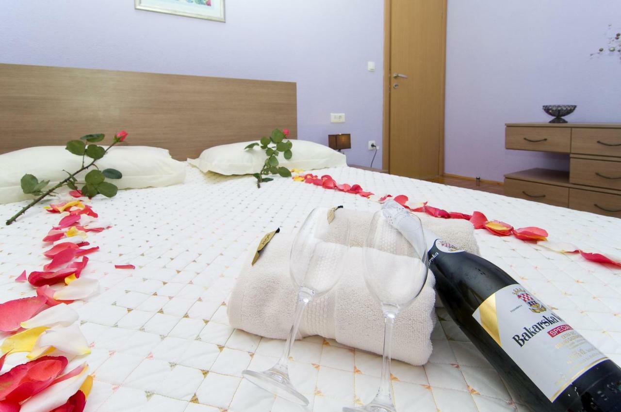 Apartment Mihanovic Žrnovnica المظهر الخارجي الصورة
