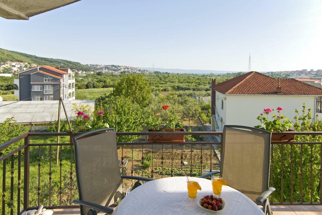 Apartment Mihanovic Žrnovnica المظهر الخارجي الصورة