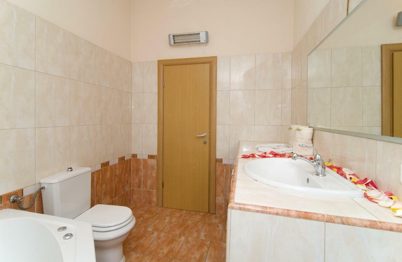 Apartment Mihanovic Žrnovnica المظهر الخارجي الصورة